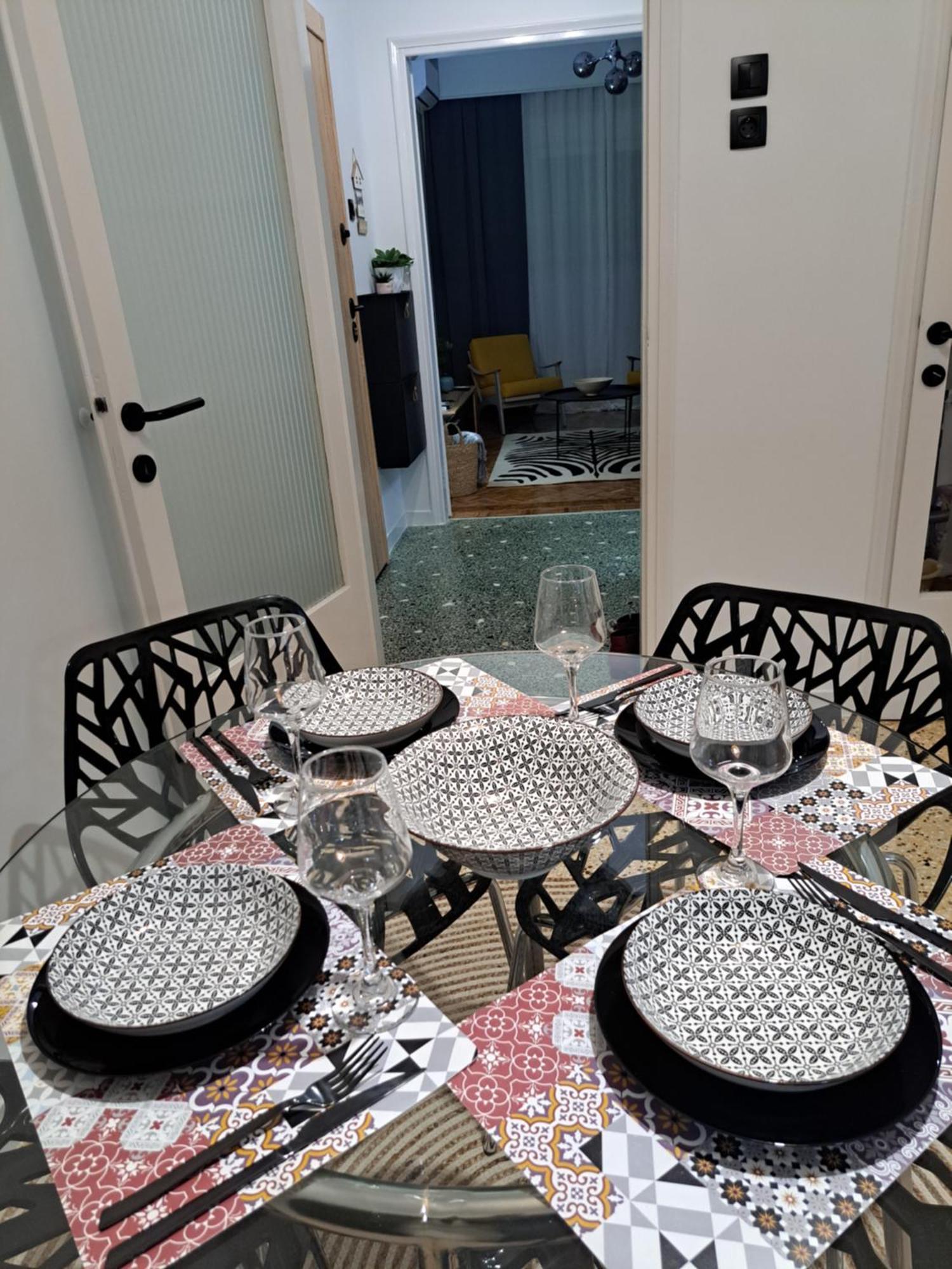 Stylish City Center Apartment เซเรส ภายนอก รูปภาพ