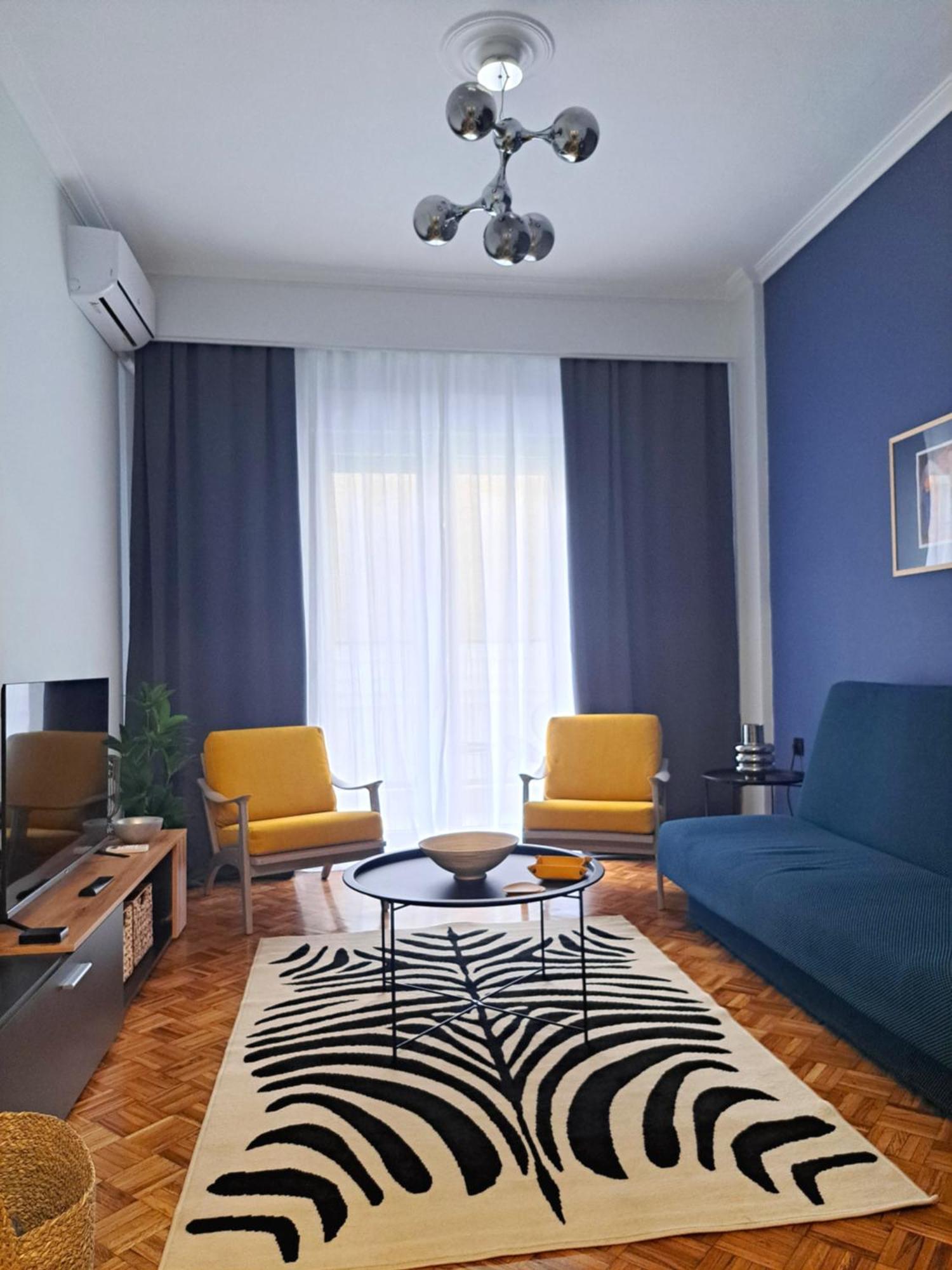 Stylish City Center Apartment เซเรส ภายนอก รูปภาพ