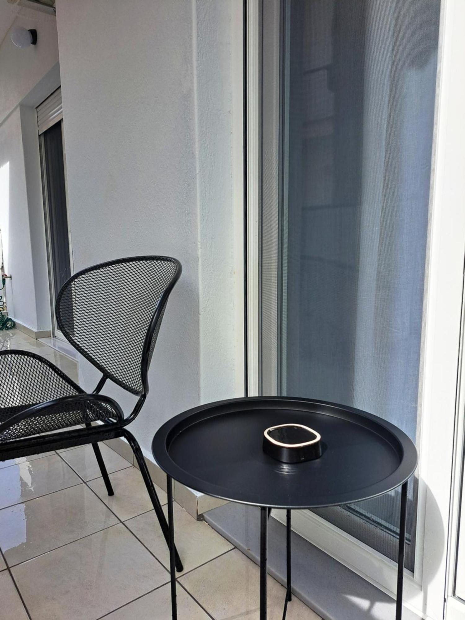 Stylish City Center Apartment เซเรส ภายนอก รูปภาพ